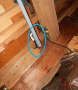 給水管からの水漏れ