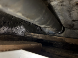 X03号室スラブから水漏れ